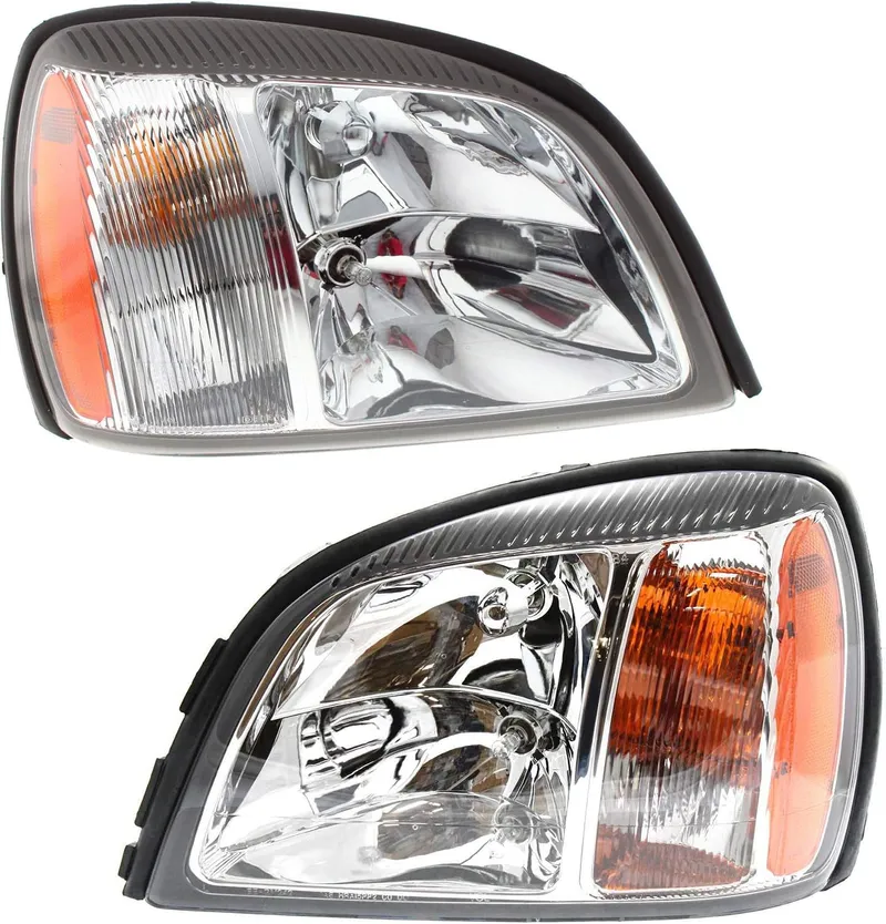 Garage-Pro Headlight Assembly Compatible with 2004-2005 Cadillac DeVille Halogen,Set of 2,Driver and Passenger Side,Clea