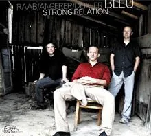 Bleu (11) – Strong Relation (CD, Album)