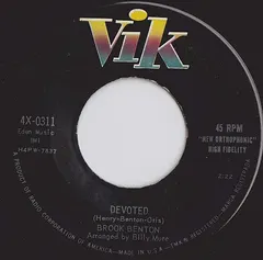 Brook Benton – Devoted / A Million Miles From Nowhere (Vinyl, 7")