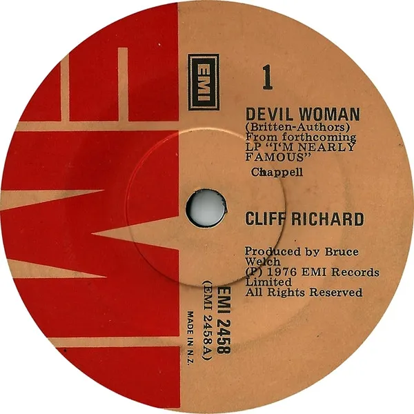 Cliff Richard – Devil Woman