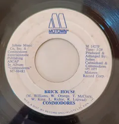 Commodores – Brick House / Captain Quick Draw (Vinyl, 7")