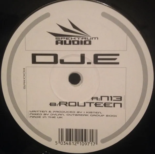 DJ E – N13 / Routeen