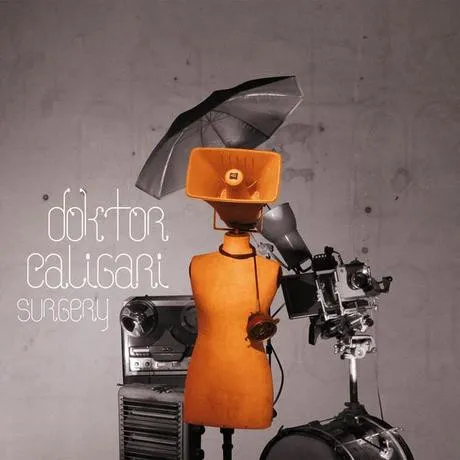 Doktor Caligari – Surgery