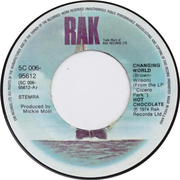 Hot Chocolate – Changing World / Bump And Dilly Down