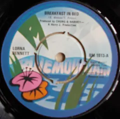 Lorna Bennett Blue Mountain – Breakfast In Bed (Vinyl, 7")