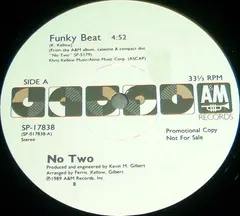 No Two – Funky Beat (Vinyl, 12")