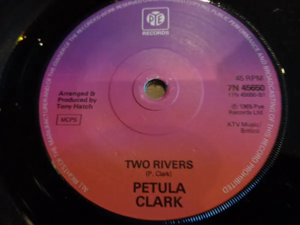 Petula Clark – Downtown