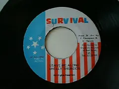 Shelly Thunder – Leave Me Alone (Vinyl, 7")