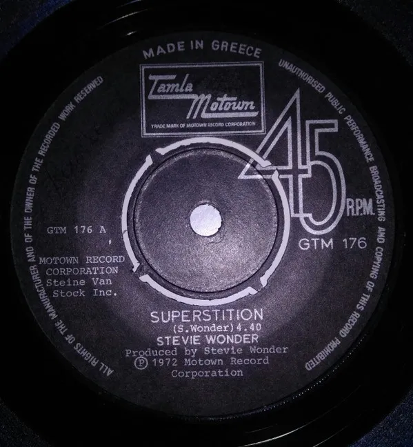 Stevie Wonder – Superstition