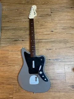 Rock Band 4 Wireless Fender Jaguar Guitar Controller [Gray]