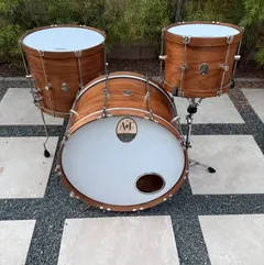 A&F Drum Co. Walnut Drum Set 13/18/24