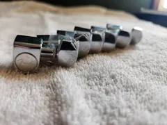 Fender Standard Stratocaster Tuning Machines