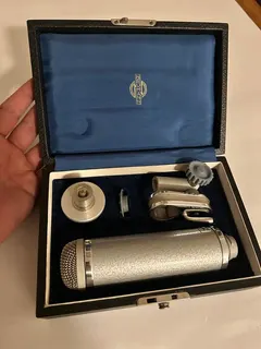 Neumann CMV 563