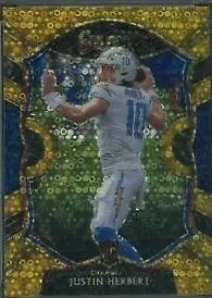 Justin Herbert [Gold Disco Prizm] #44 2020 Panini Select Football