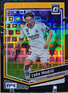 Luka Modric [Black] #122 2023 Panini Donruss Soccer