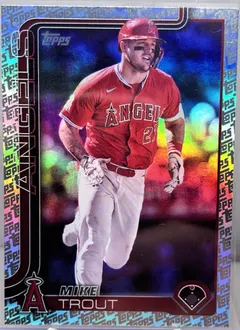 Mike Trout [Topps Foil Pattern] #200 2025 Topps Baseball