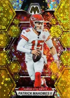 Patrick Mahomes II [No Huddle Gold] #109 2023 Panini Mosaic Football